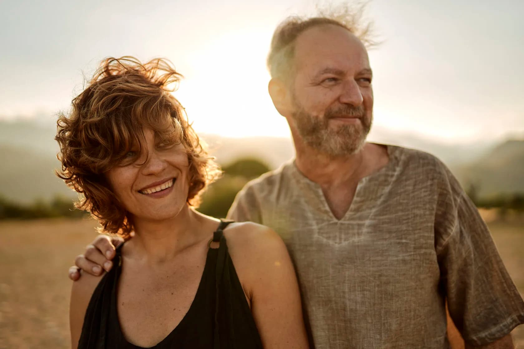 Осознанные отношения - работа с близостью через тело и живой контакт